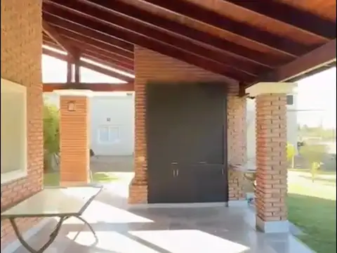 VENTA CASA EN HARAS DEL SUR I