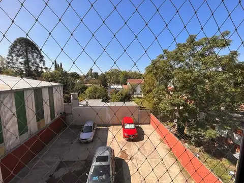 Diego Laure 500, Piso PB