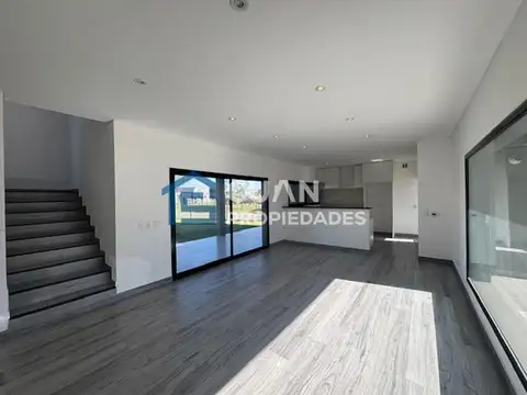 Casa en Alquiler A Estrenar