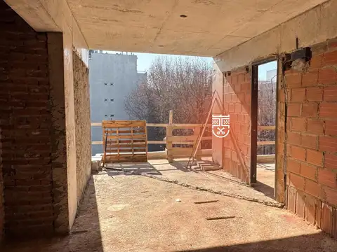 Ver Video-Entrega 04-2026- Excelente dos ambientes c/balcón