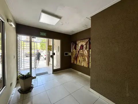 Departamento en Alquiler en Caseros, $ 700.000