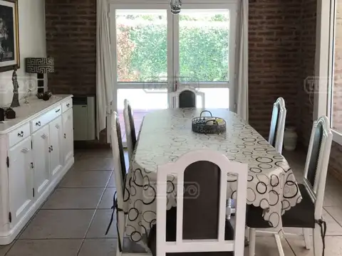 Casa en Venta en Country Club Banco Provincia, USD 300.000