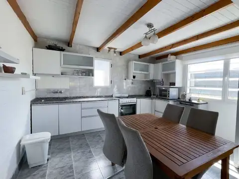 Casa Bella Vista Sur, 3 dormitorios y quincho