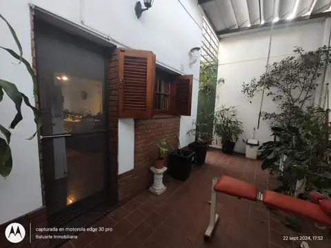 CASA EN VENTA- QUINCHO + PILETA