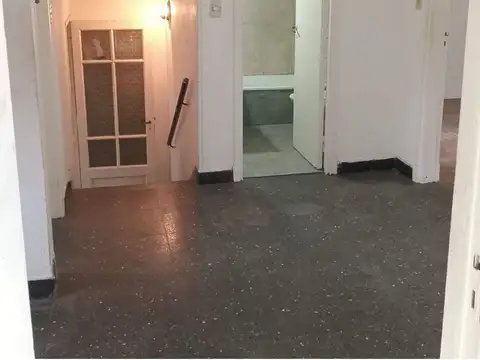 Depto Tipo Casa en Venta 60 años