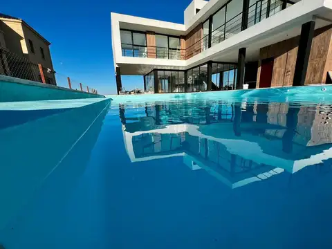 Country Lagos de Canning