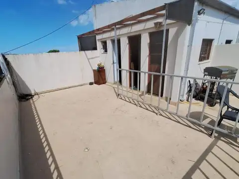 PH 3 dormitorios, balcón, terraza. Tolosa, La Plata