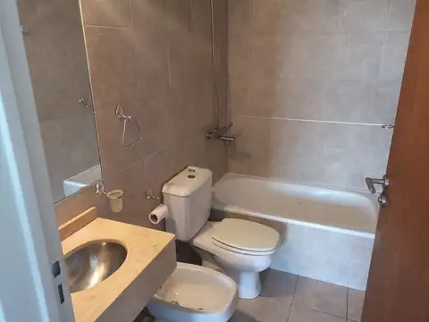 Departamento en Alquiler en Villa Pueyrredon, $ 550.000