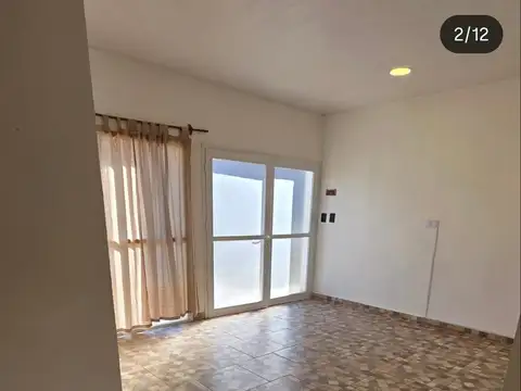 Casa en Venta en Plottier, USD 132.000