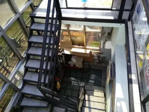 OPORTUNIDAD VENTA fábrica y oficinas - Zona Estratégica!