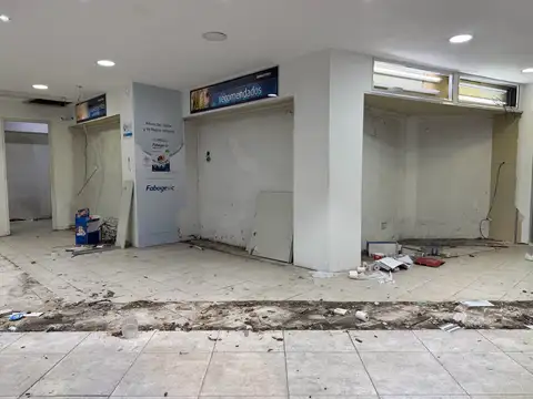 Local en Alquiler en Tribunales, $ 9.000.000