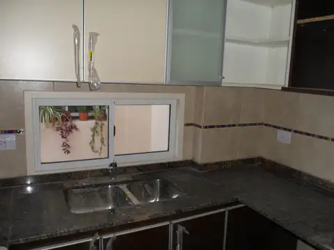 Departamento en Alquiler en Almagro, $ 560.000