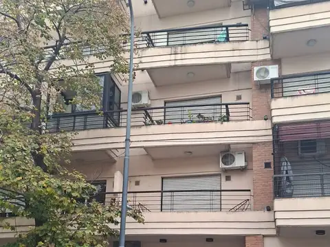 2 AMB chicos con Balcón, Excelente 