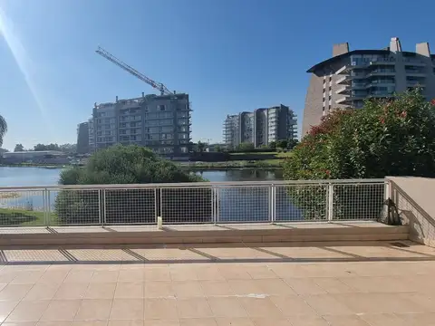 Barrio Portezuelo , Edifico Petrel