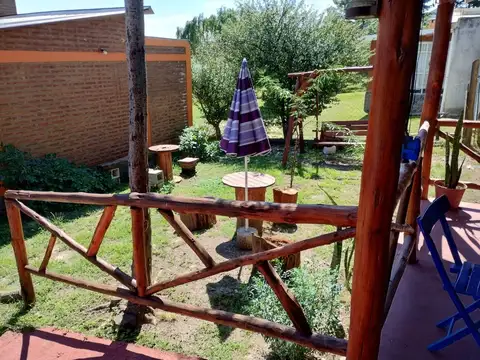 Casa en Venta con 3 cocheras