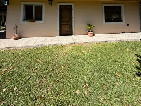 Casa en Venta en Los Mirasoles, USD 130.000