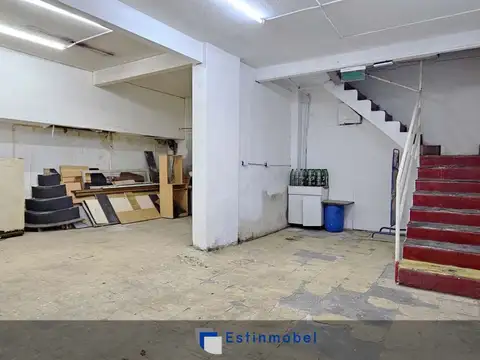 Local en Alquiler en Retiro, $ 900.000