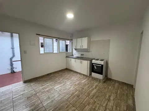 Depto Tipo Casa 3 ambientes con 1 baño