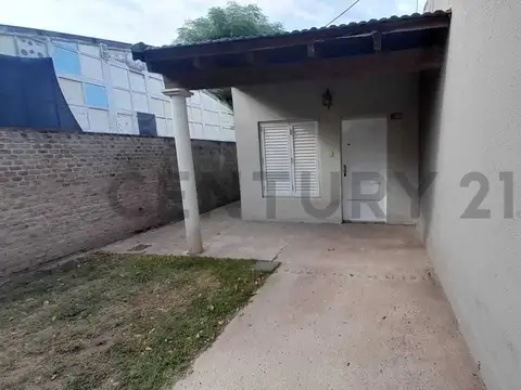 Eduardo Oliber 2300, Piso 0