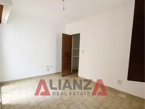 San Lorenzo 1900 - 4 Dorm, 2 Baños, 2 Cocheras!