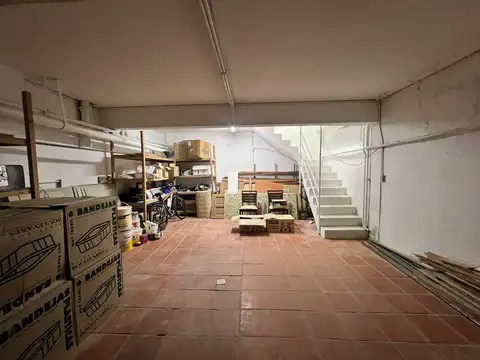 Local en charcas 2500