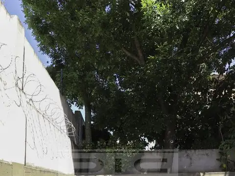 Cochera descubierta en venta San Fernando