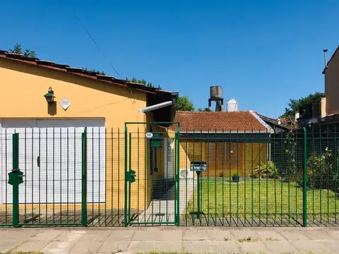 Casa 3 ambientes en venta en Ituzaingo