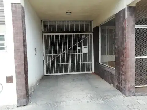 Cochera en Planta Baja