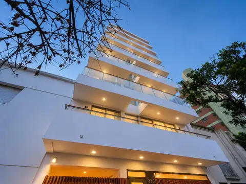 MONOAMBIENTE  - Calle 8 e/ 38 y 39  - OPCIONAL COCHERA (Alquiler/Venta)