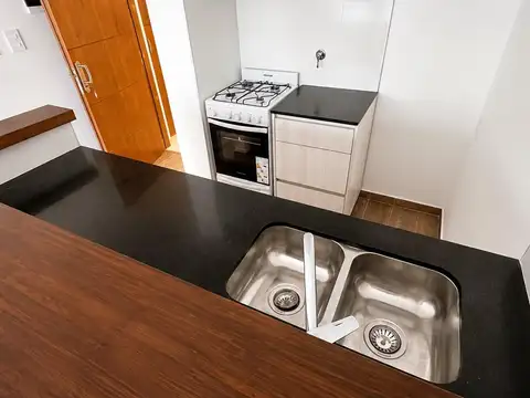 Departamento en Alquiler con 1 cocheras