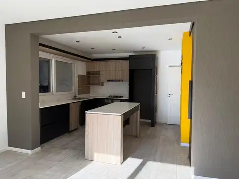 Casa en Alquiler en Santa Teresa, USD 2.300