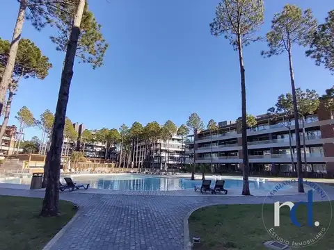 Departamento en Venta 1 Dormitorio con Pileta en Pinamar Zona Norte Playa