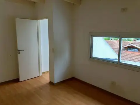 Departamento en Venta en Monte Grande, USD 115.000
