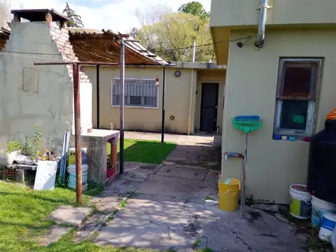 Excelente casa en Bº Cerrado Fábrica Militar