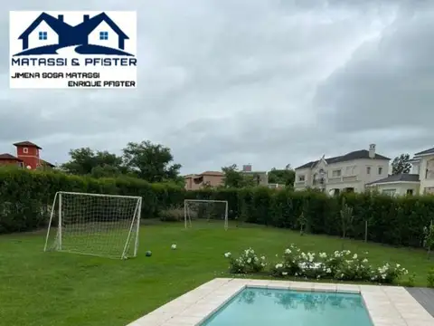 Casa en Venta en Zona Centro, USD 470.000