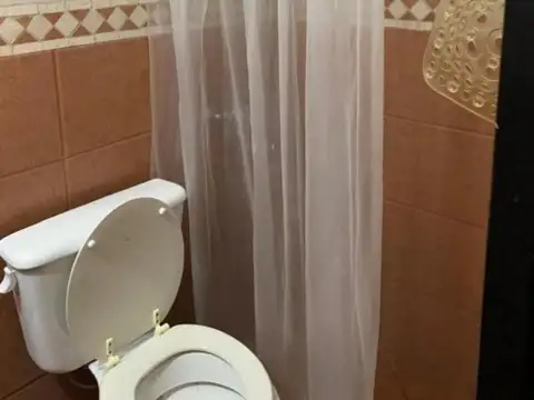 Casa en Venta con 4 cocheras