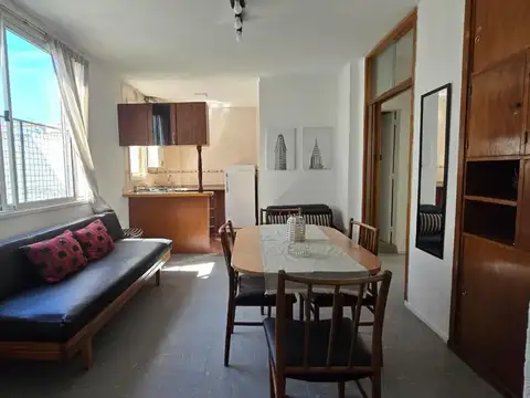 Tucuman 2200, Piso 10