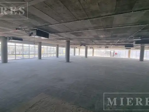 Oficina Monoambiente con 10 baños