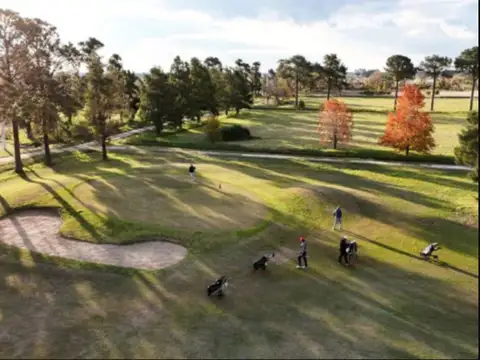 Gran Terreno, Country Los Molinos (20x30) 600m2