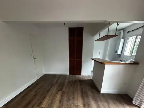 HERMOSO DEPARTAMENTO CON COCHERA 