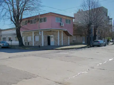 Local en venta - 2 Baños Oficina - 134,78Mts2 - La Plata