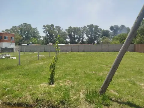 Terreno en Venta en La Lonja, USD 12.000