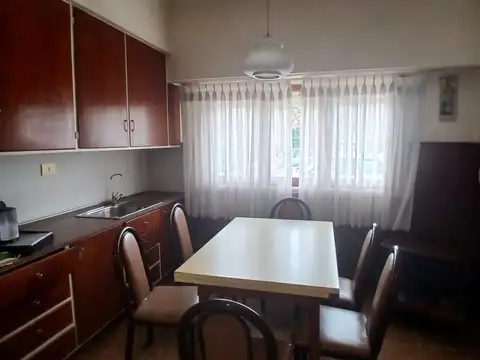 Depto Tipo Casa en Venta con 1 cocheras