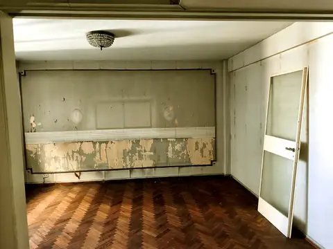 DEPARTAMENTO 2 AMBIENTES  SEMIPISO 55 M2. MONSEÑOR PIAGGIO 27 AVELLANEDA