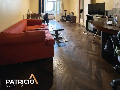 Departamento tipo PH 3 Ambientes - Flores - Permuta Menor valor
