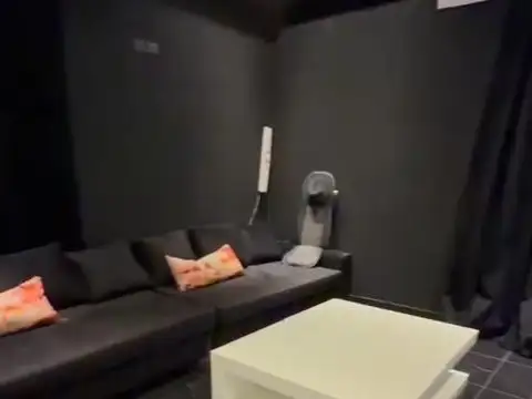 Casa en Alquiler Temporal con 2 cocheras