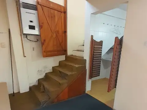 Galpón / Deposito al fondo en alquiler