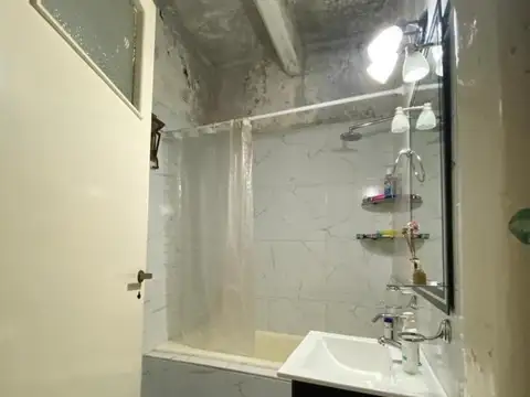 Depto Tipo Casa en Venta en Villa Lynch, USD 57.000