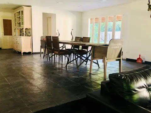 Casa en Alquiler al Noroeste