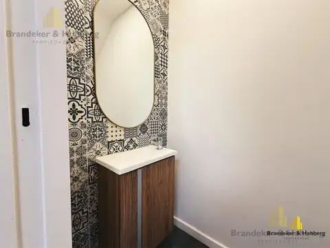 Casa en Venta al Este